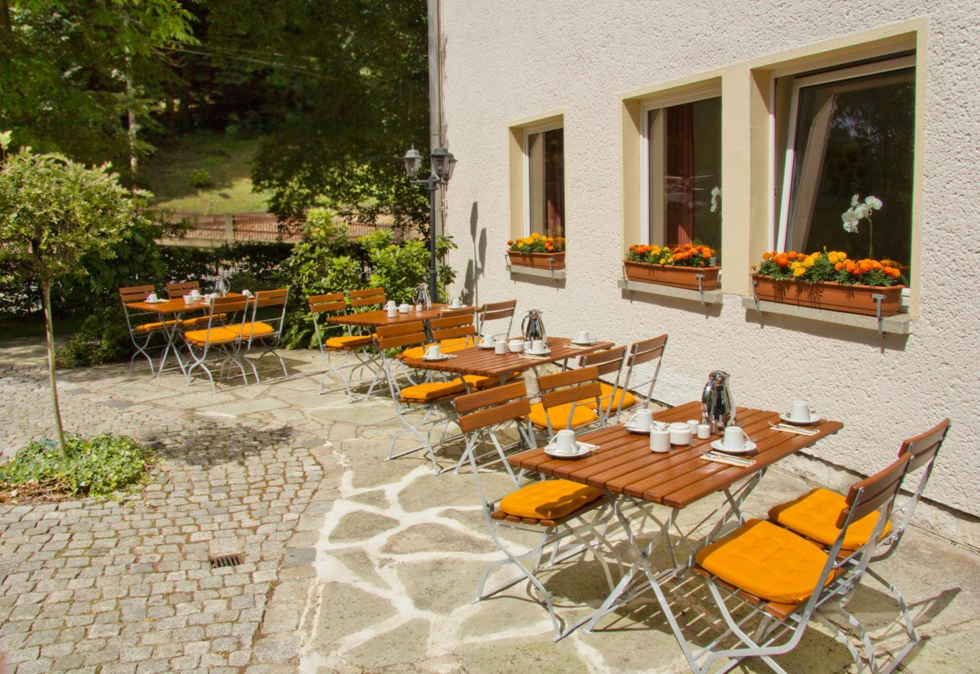 Hotel Garni Grundmuehle Bad Schandau Exterior photo